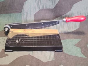 German Bakelite Photo Edge Cutter Ising