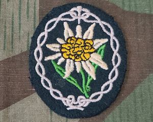 Unissued Embroidered Edelweiss Gebirgsjäger Patch Bottle Green Wool