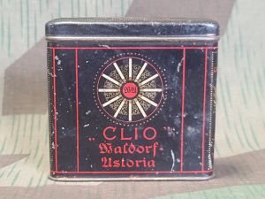 WWI Kgl. Waldorf Astoria Clio Cigarette Tin
