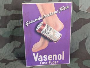 Original Advertising for Vasenol Fuss Puder 1935