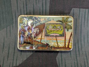 Nestor Gianaclis Queen Tin for 10 Cigarettes