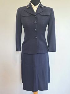 Navy WAVES Uniform: Jacket, Skirt & Blouse(B-34' W-28' H-38')