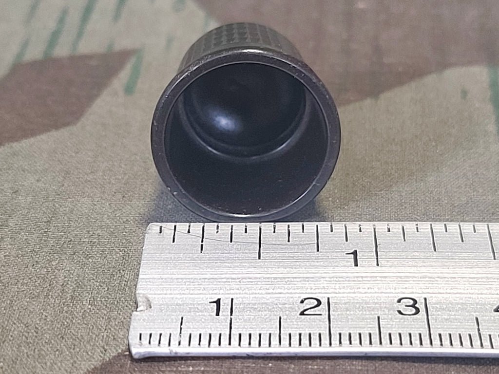 Bakelite Thimble 'Finger Hat' (Larger Size) — image 3