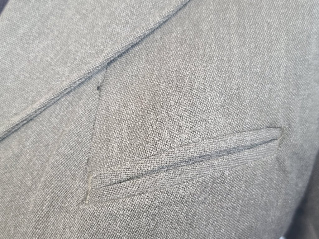 Women's US Marines Uniform: Jacket and Skirt — image 12