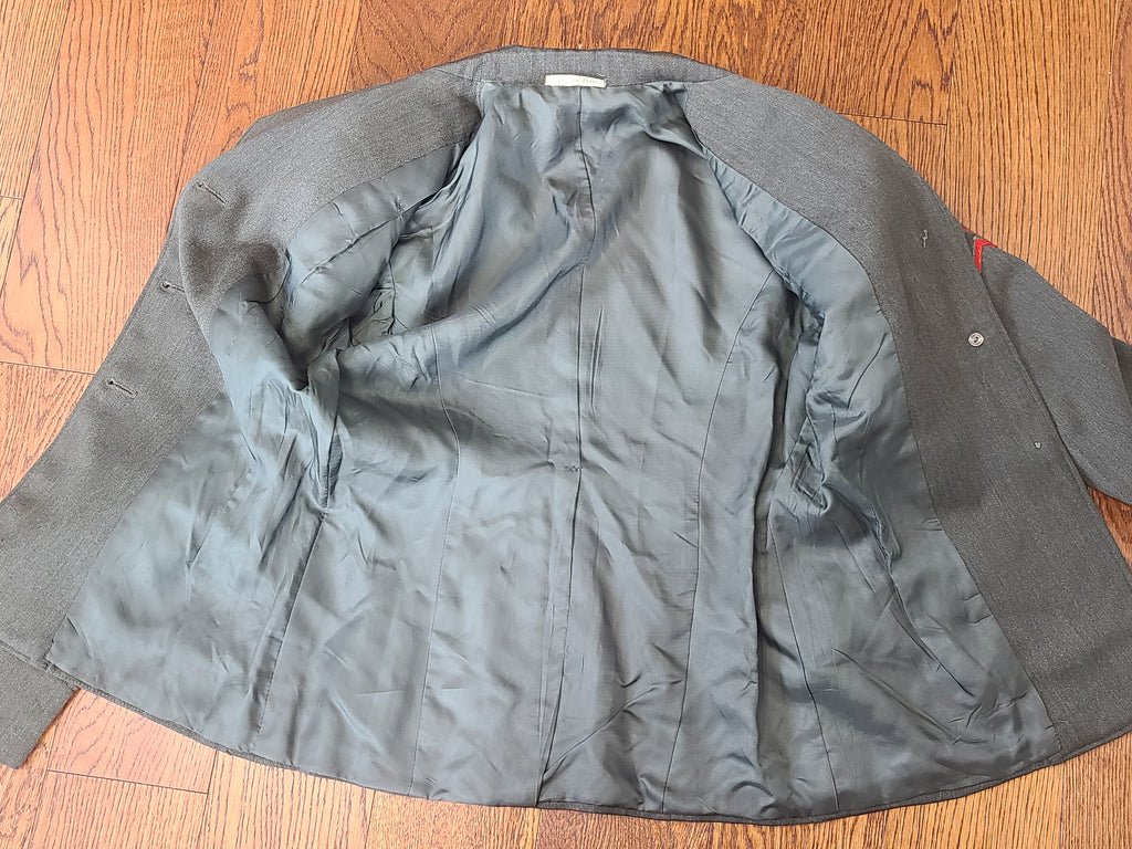 Women's US Marines Uniform: Jacket and Skirt — image 31