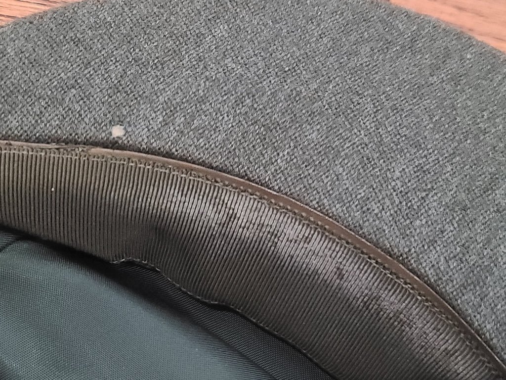 USMC Women's Service Hat with Bakelite Insignia — image 14