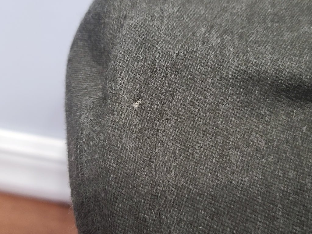 USMC Women's Service Hat with Bakelite Insignia — image 9