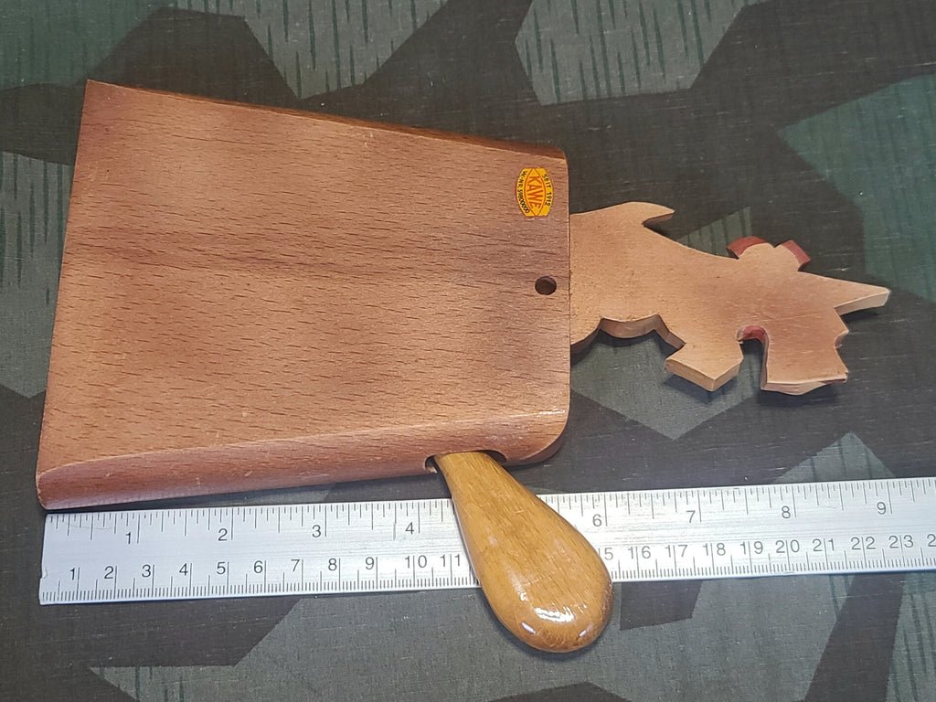 Wooden Scottie Dog Tabletop Brush & Dustpan — image 7