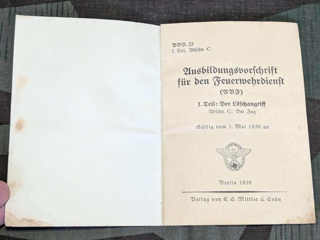 German Fire Fighter Training Manual Part 1 — image 3