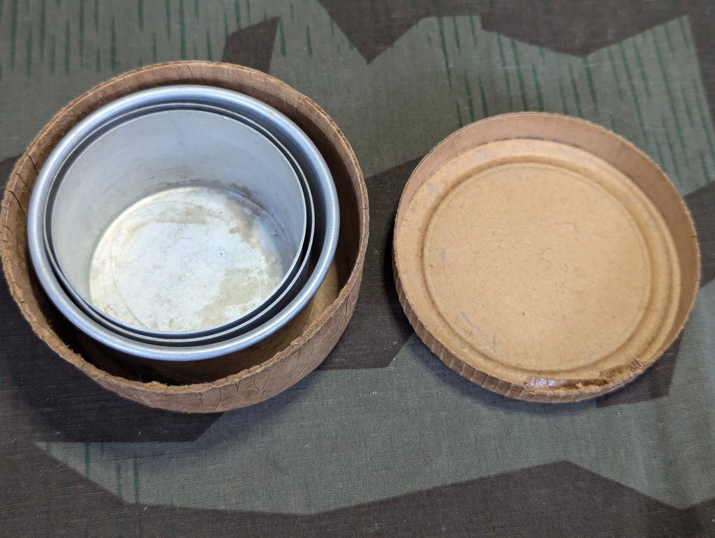 Collapsible German Aluminum Cup w Paper Container — image 5