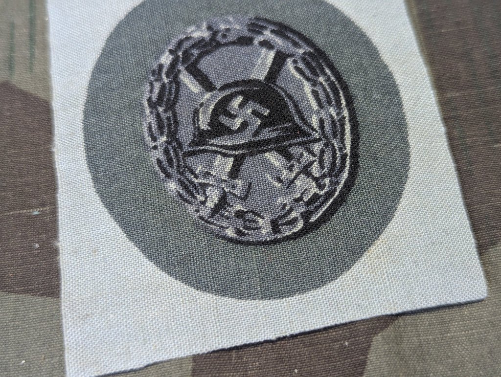 Original Cloth Wound Badge in Black — image 3