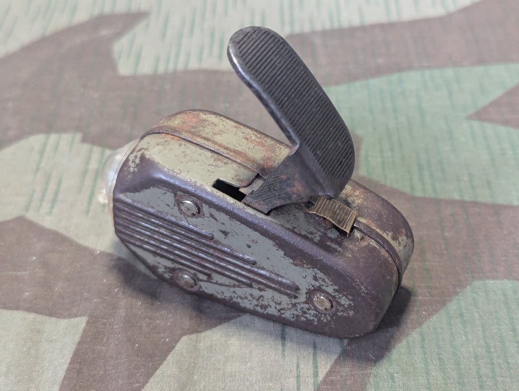 Phillips of Holland Pump Flashlight Type 7424 — image 4