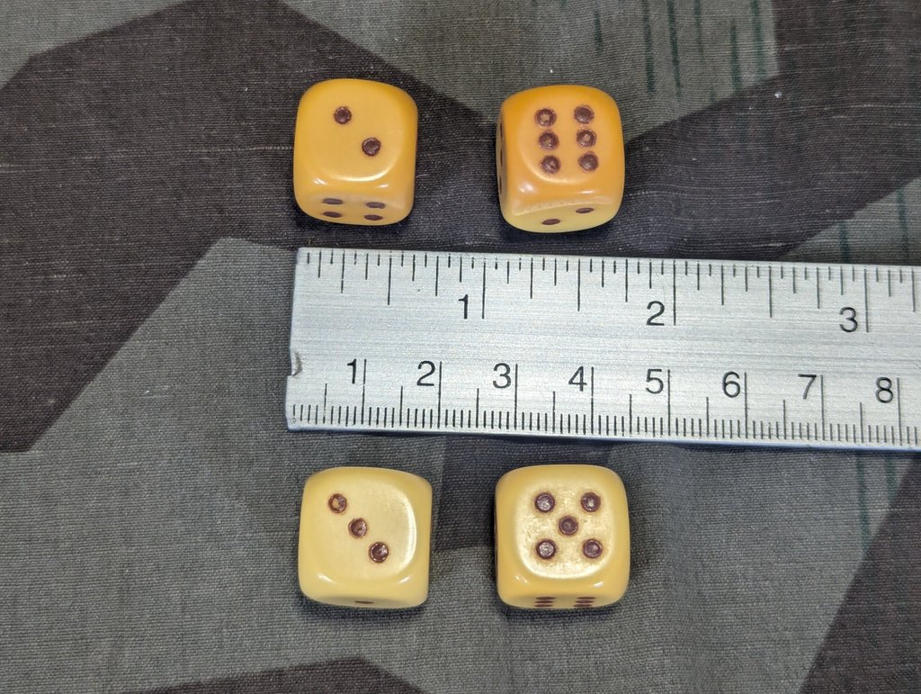 Pair of Bakelite Dice — image 2