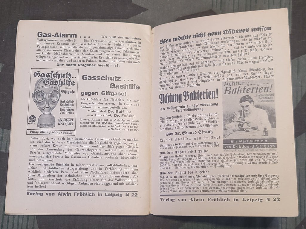 Wie Helfe Ich? First Aid Book 1939 with Feldpost Number (and Poison Gas Info) — image 11