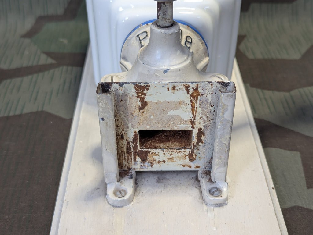 German Kitchen Coffee Grinder Pe De — image 7