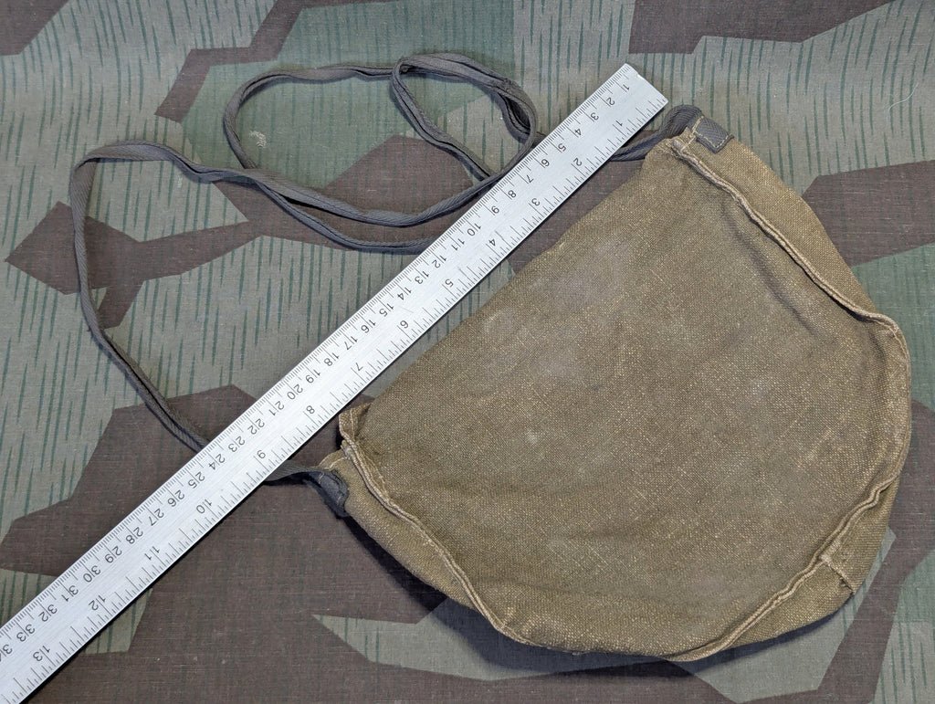 Luftschutz Gas Mask Carrying Pouch — image 2