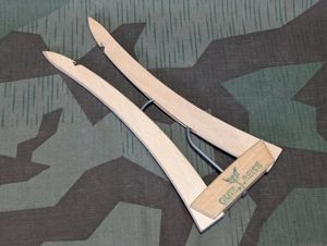 Gute Reise Folding German Hanger