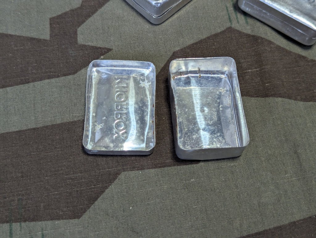 Knorrox Aluminum Bouillon Cube Tin — image 4