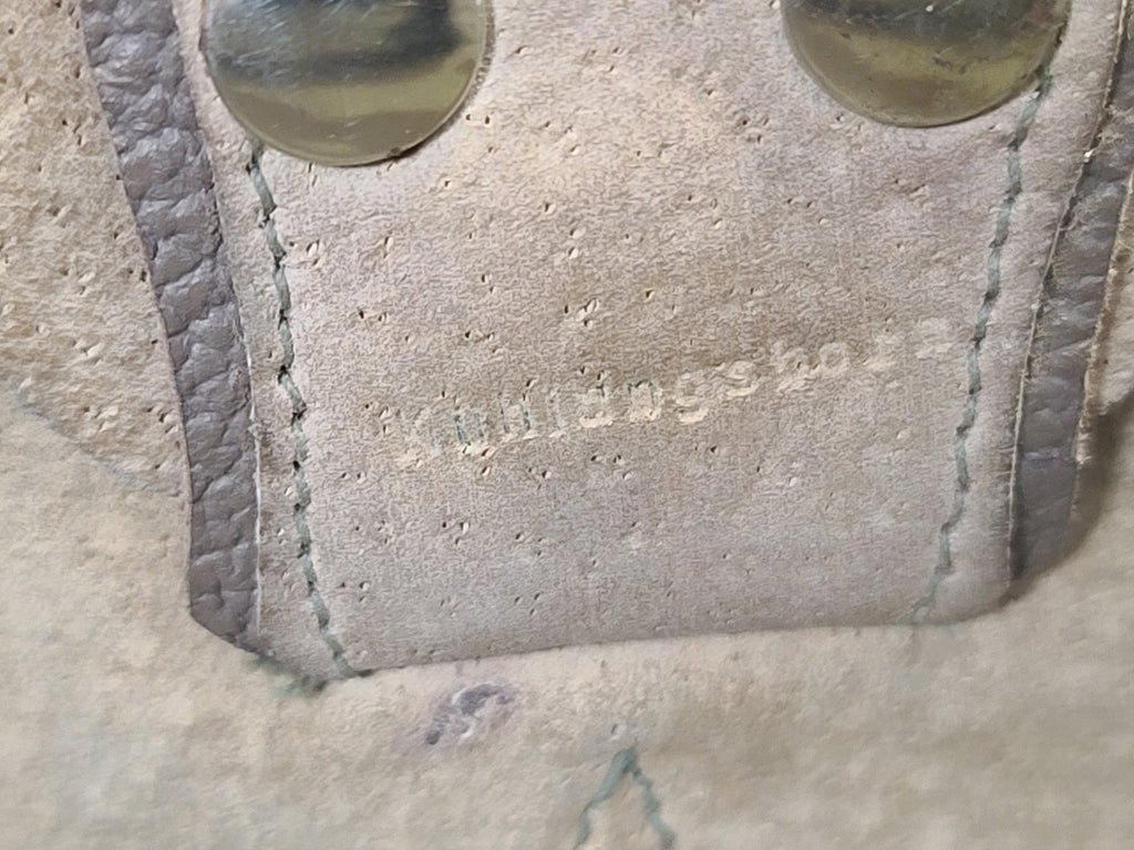 Lederhosen Novelty Change Purse with Coins Ostseebad Kühlungsborn — image 6