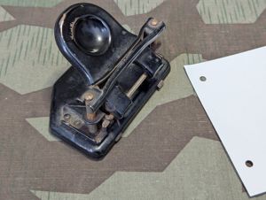 Sonnecken DRGM 226 Hole Punch WORKING