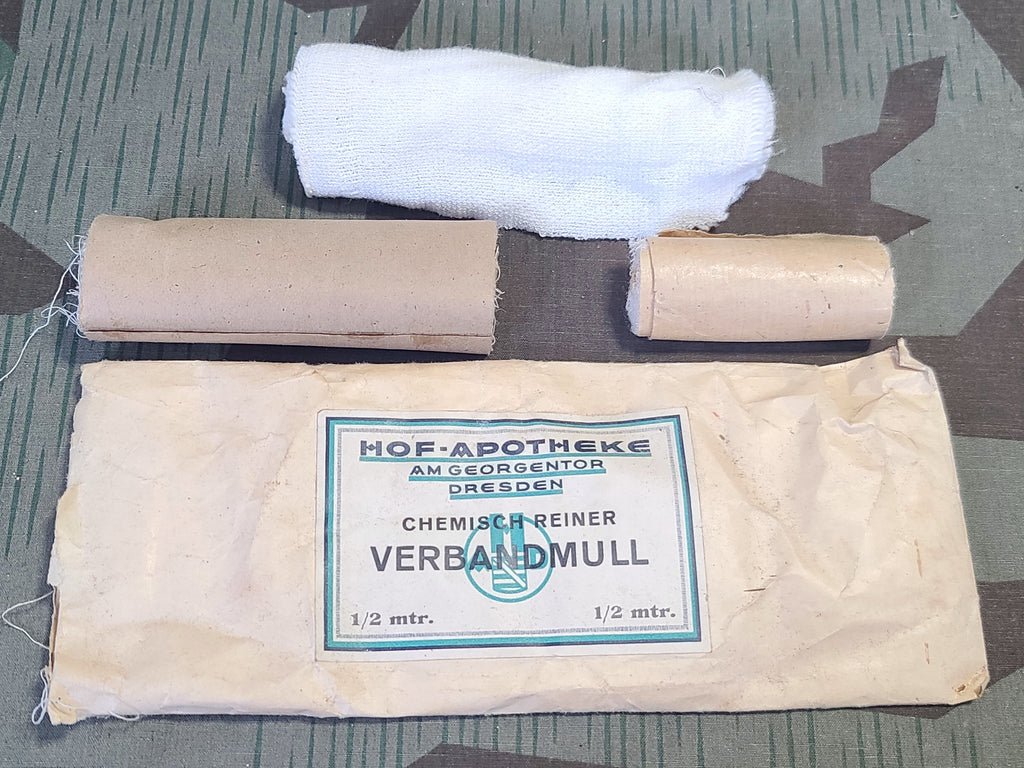 Verbandkasten with Contents — image 13