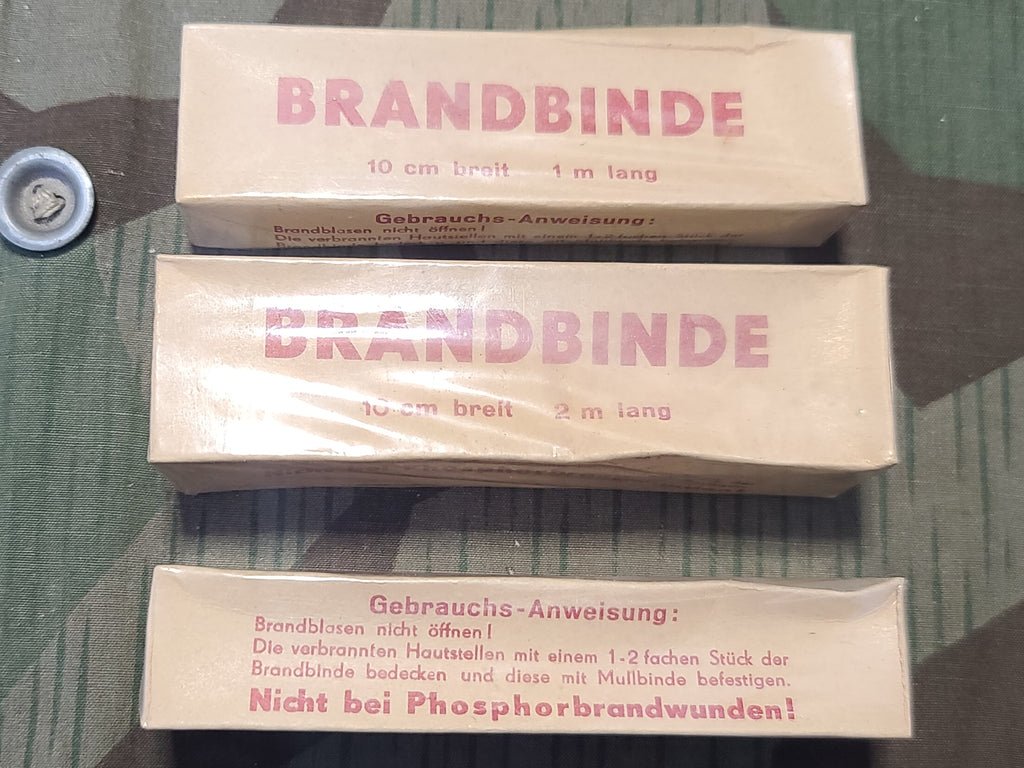 Verbandkasten with Contents — image 7