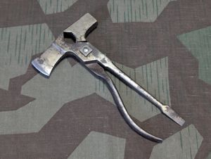 Communications Pioneer Universalwerkzeug