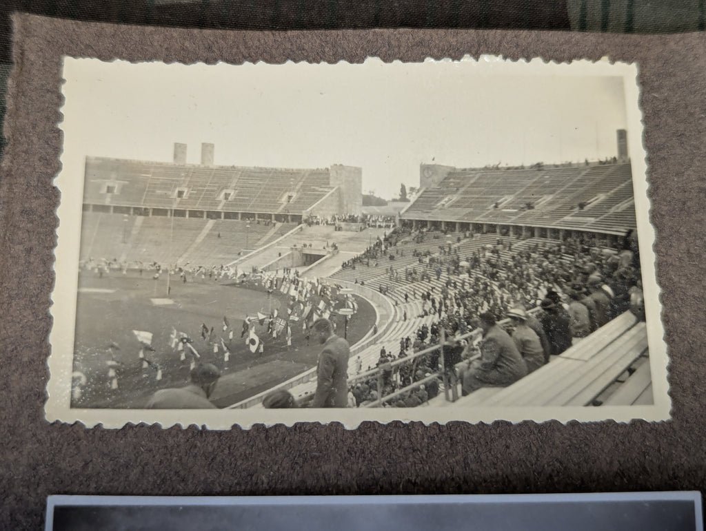 7 Photos on Album Page Olympics - Wehrmacht — image 3