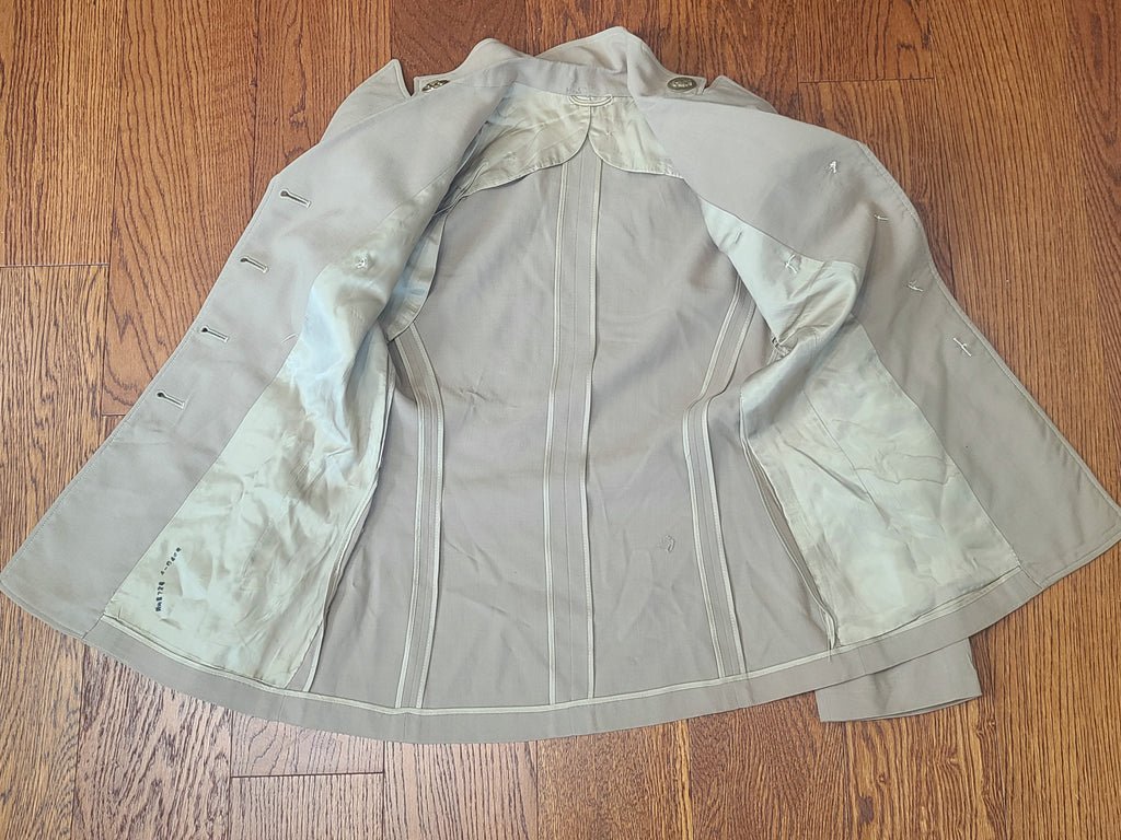 Khaki WAC Uniform: Jacket & Skirt & Medals(B-36' W-24' H-34') — image 24