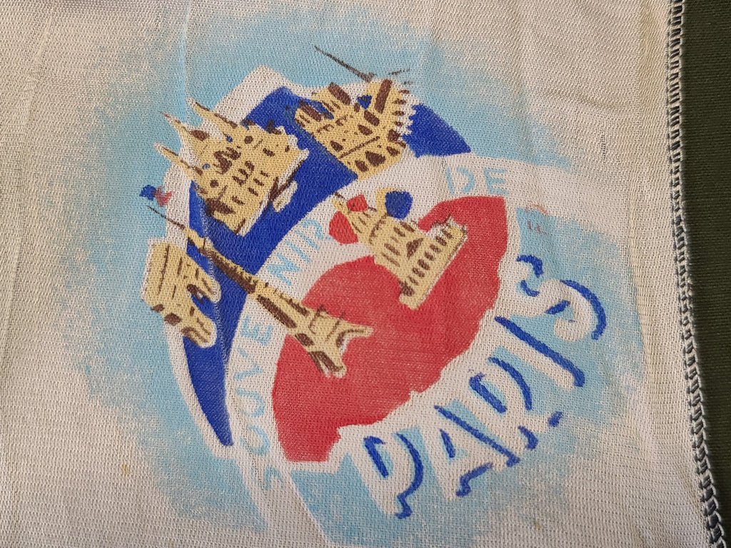 Souvenir de Paris Hankie (Silk?) — image 5