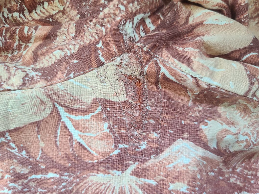 Surf'n Sand Hawaiian Shirt / Smock (40' Bust) — image 16