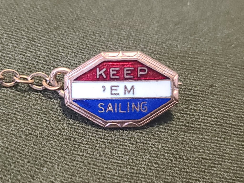 Keep 'Em Sailing Anchor Chain Pin — image 2