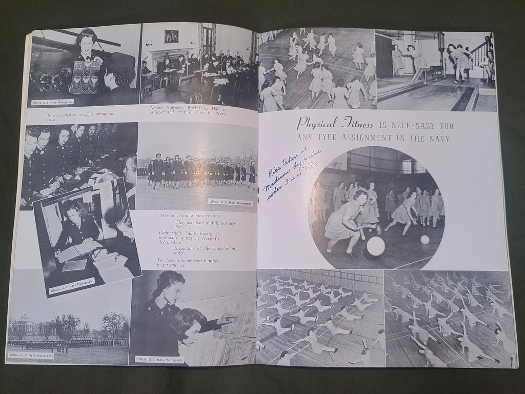 WAVES, USMCWR and SPARS Booklet — image 10