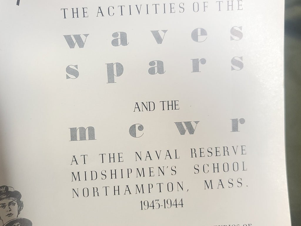 WAVES, USMCWR and SPARS Booklet — image 4
