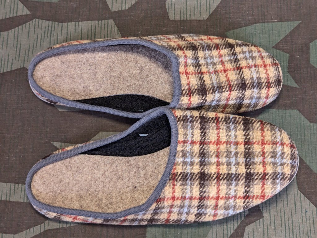Classic Hauspantoffeln German House Shoes - Slippers NEW — image 2