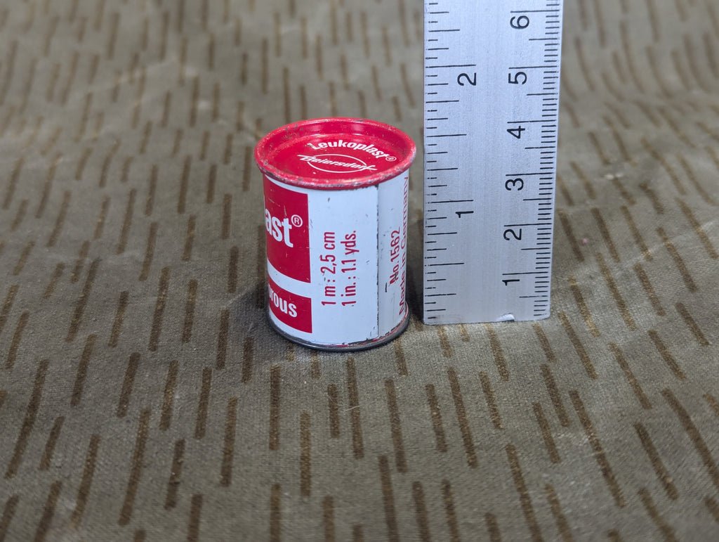 Post War Leukoplast Bandage Tin — image 2
