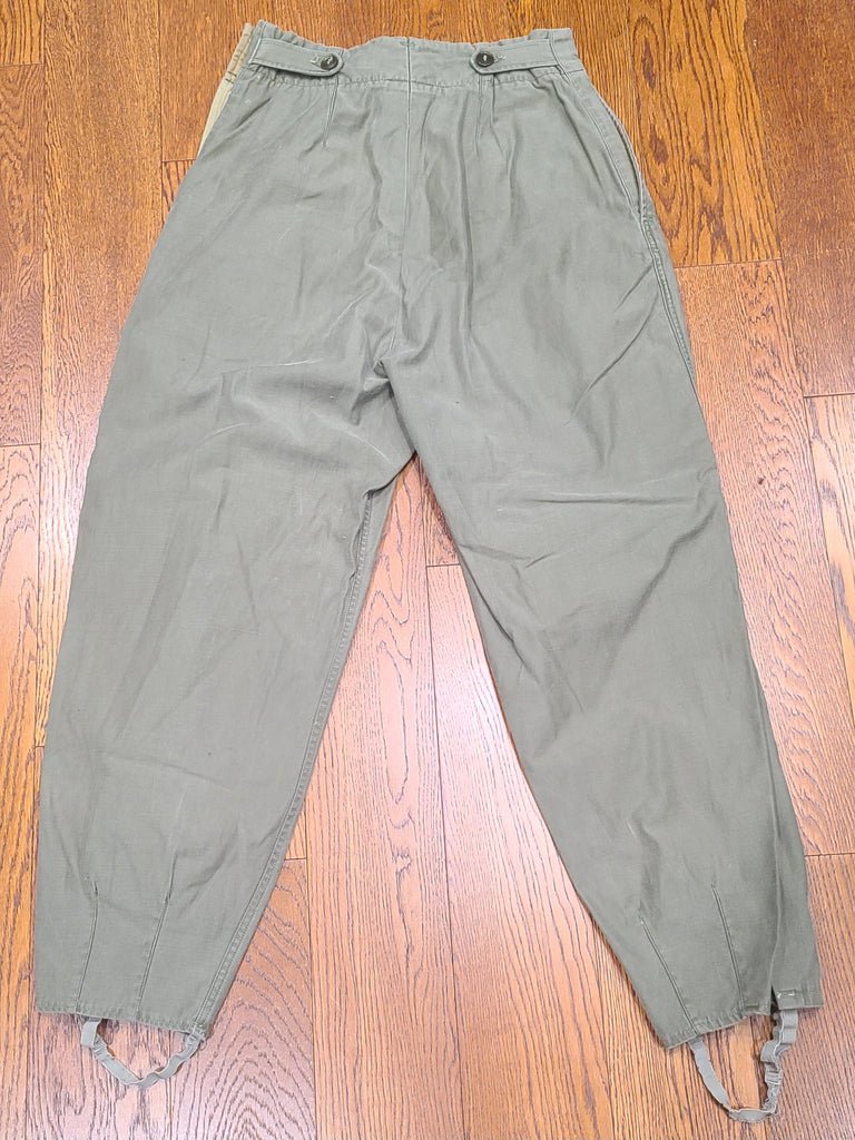 Women's M43 Trousers (Outer Cover)(28'-29.5' waist) — image 2
