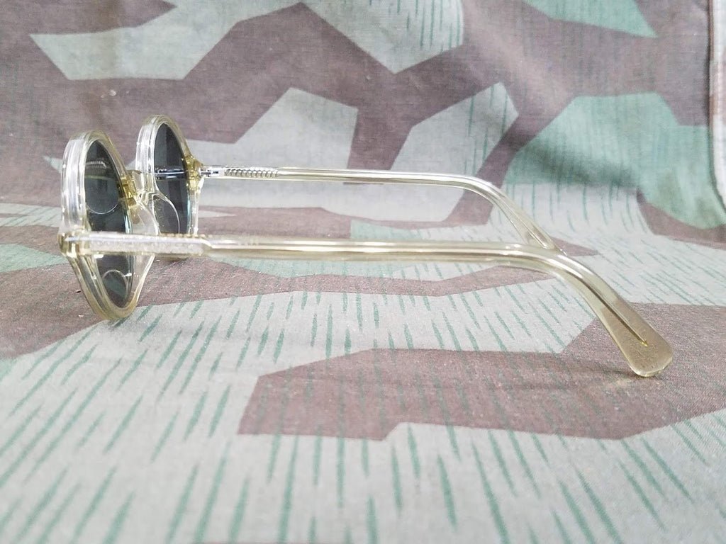 German Clear Acetate Round MG Blendschutzbrille Sunglasses — image 3