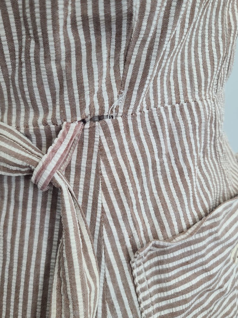 ANC Seersucker Hospital Dress and Hat(B-36' W-26.5' H-36') — image 18