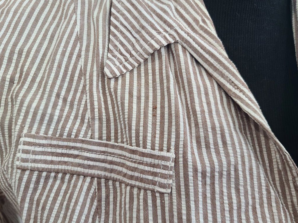 ANC Seersucker Hospital Dress and Hat(B-36' W-26.5' H-36') — image 7