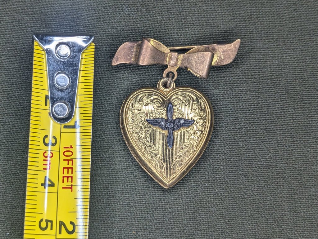 Army Air Corps Locket Pin in Box — image 6