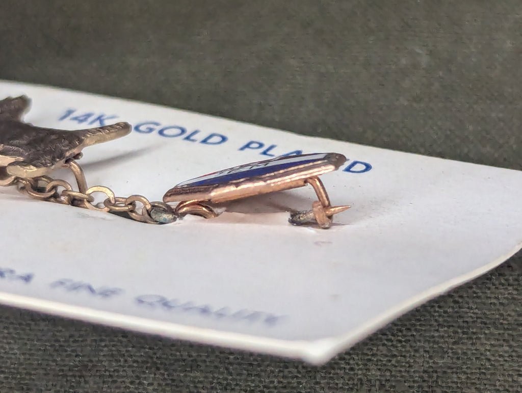 Keep Em Flying Scottie Dog Chain Pin on Card — image 6