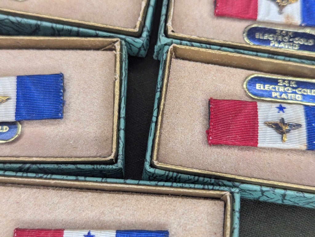 Army Air Corps Sweetheart Ribbon Bar Pin in Box — image 6