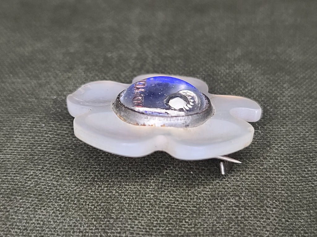 New York World's Fair 1939 Clover Pin — image 4