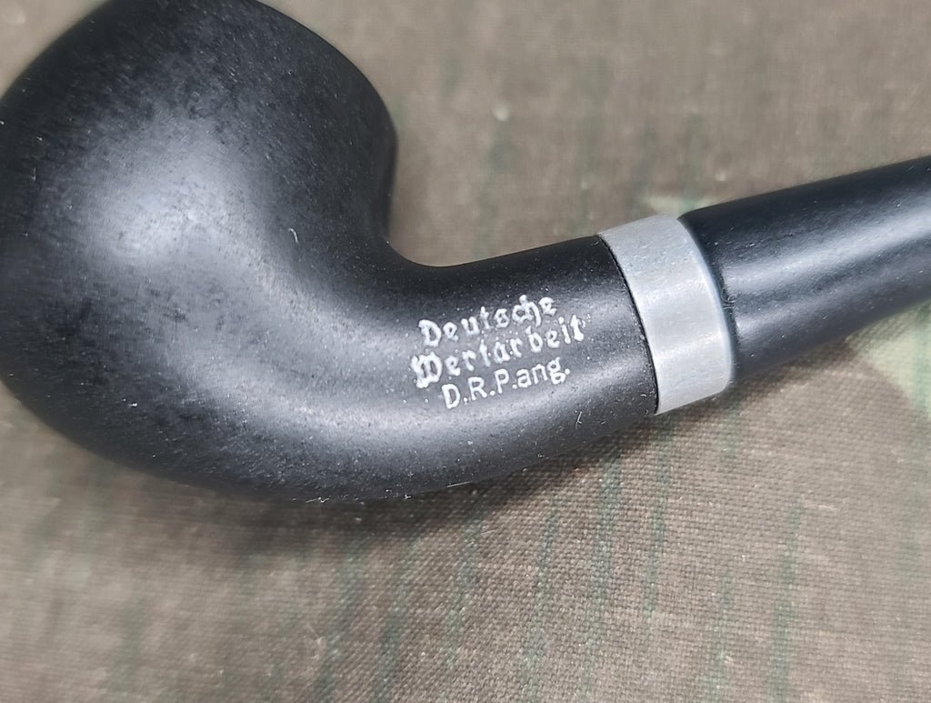 Bakelite Soldier's Pipe Deutsche Wertarbeit Repro — image 2