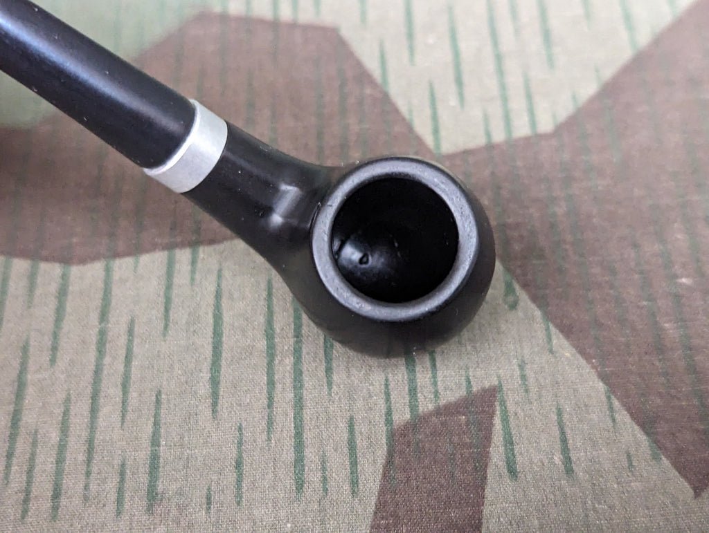Bakelite Soldier's Pipe Deutsche Wertarbeit Repro — image 5