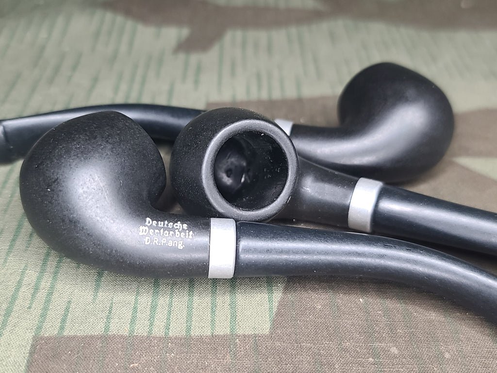 Bakelite Soldier's Pipe Deutsche Wertarbeit Repro — image 8