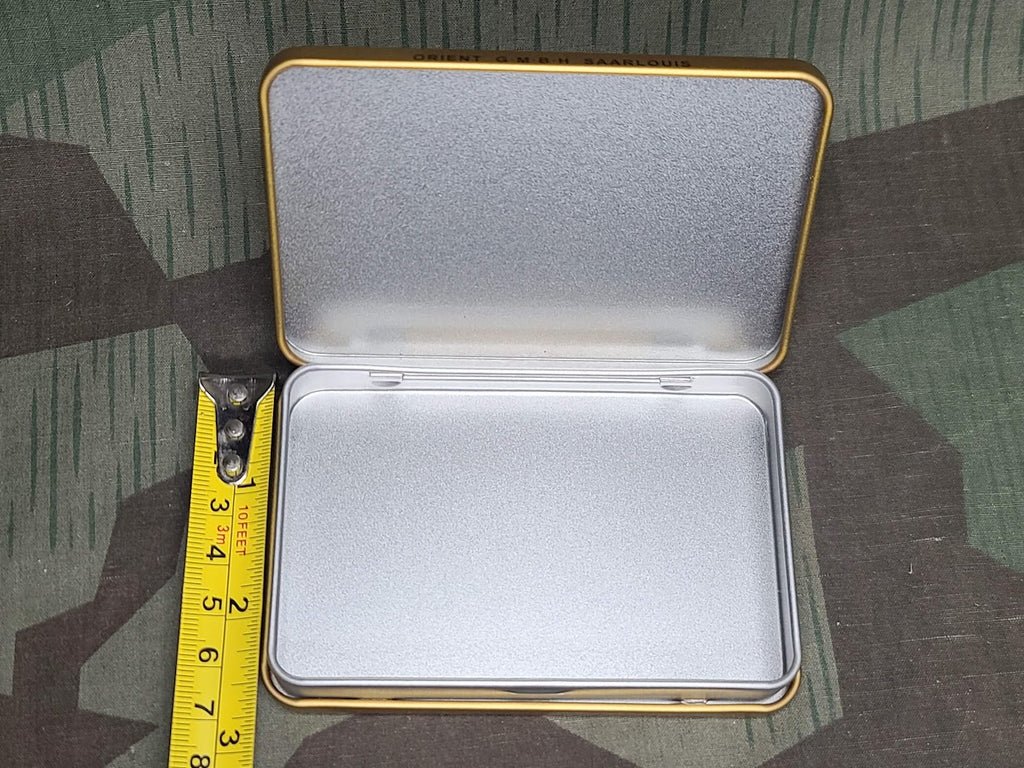 Repro Halbe Fünf Cigarette Tin — image 6