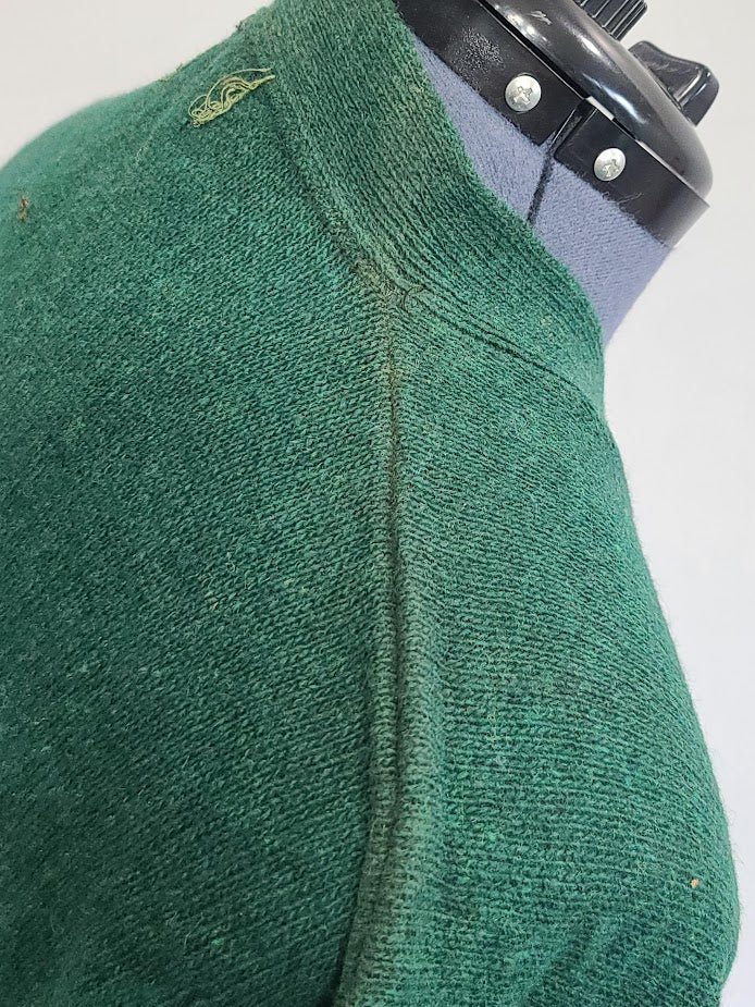 Green Wool Sweater Size 50 (AS-IS)(44'-46' Chest) — image 12
