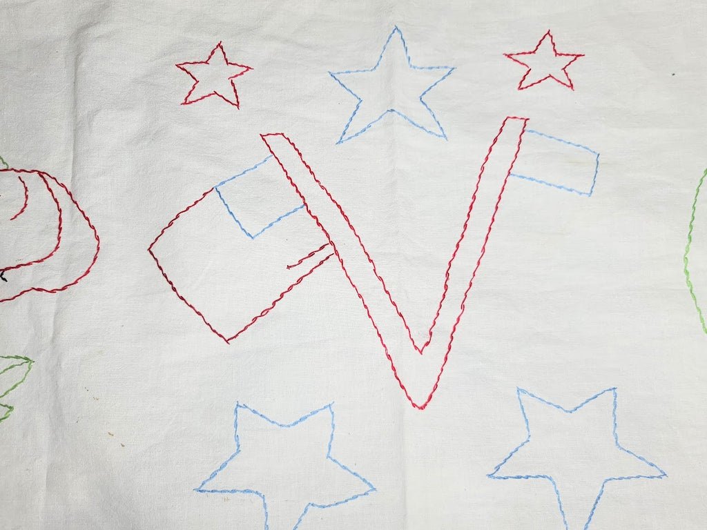 V for Victory Flags and Flower Linen — image 4